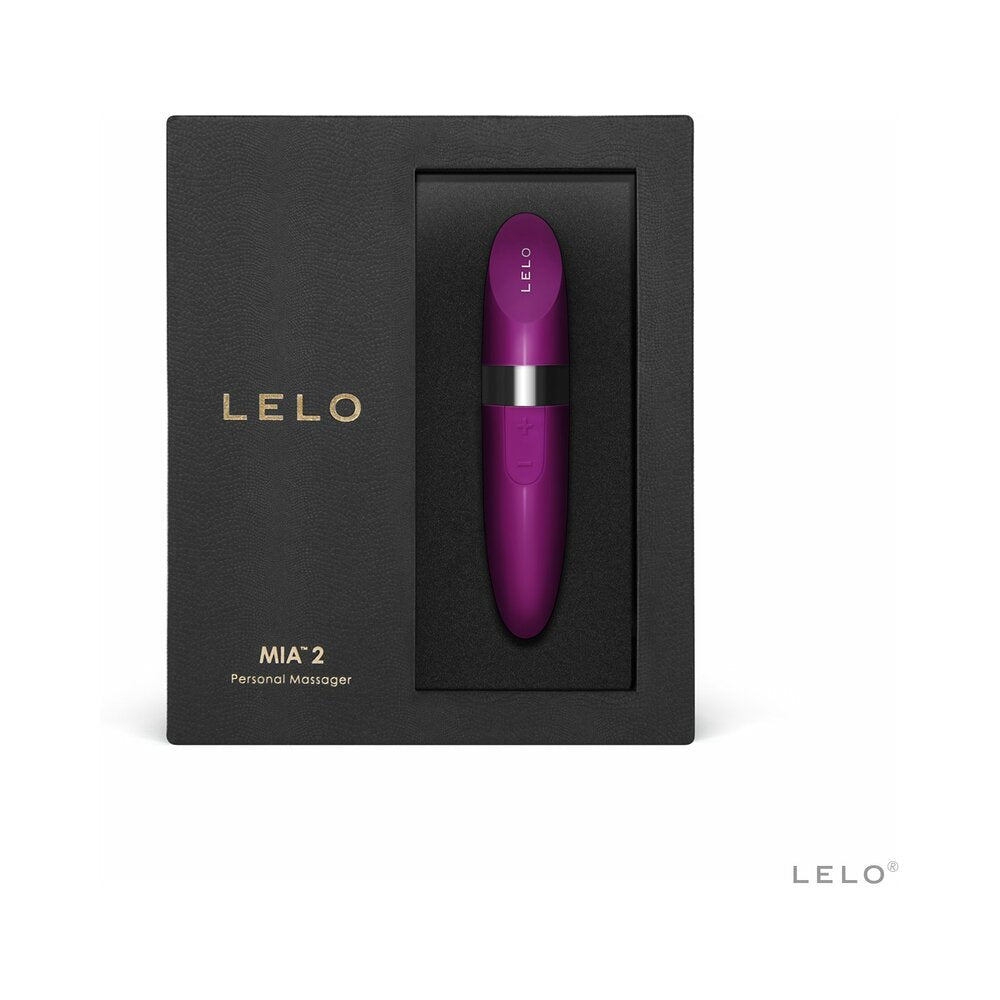 Vibrador con forma de lápiz labial LELO MIA 2 en color rosa intenso