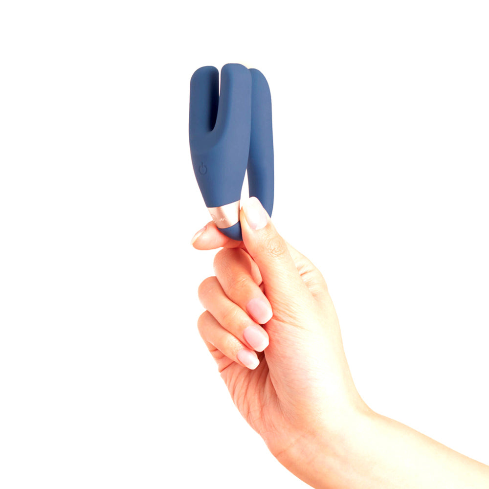 Deia The Wearable Silicone Blue