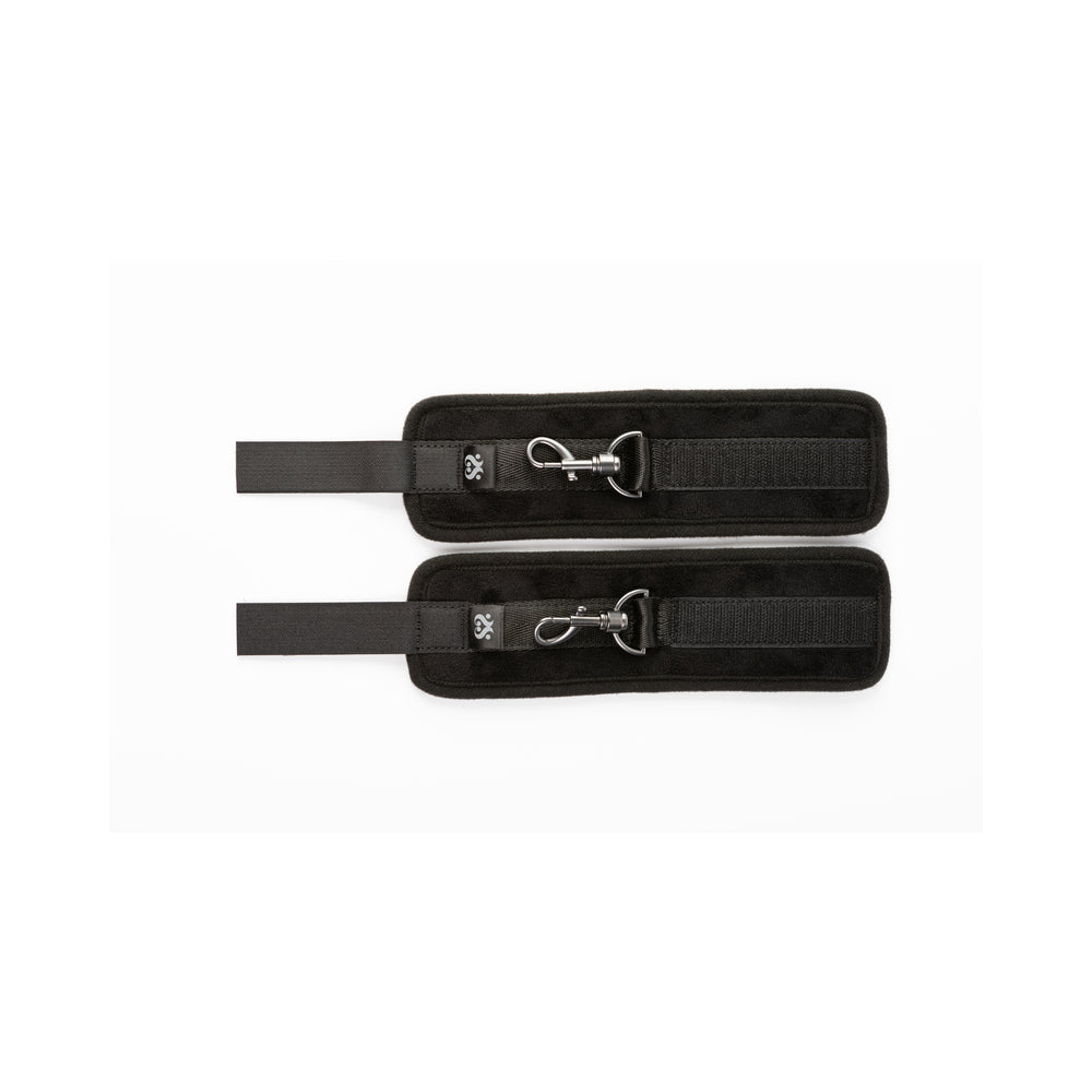 SEI MIO Sensually Secured Velvet Handcuffs